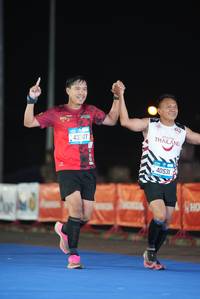 BIB: 43307, 40531
                            <button type="button" onclick="openModal(19768126)" class="btn btn-primary btn-sm float-right btn-popup" data-toggle="modal" data-target=".modal-high-quality">
                        <i class="fas fa-shopping-cart"></i> Add to Cart
                    </button>
                                            <button type="button" onclick="isThisMe(19768126, true)" class="btn btn-success btn-sm float-right btn-popup btn-isme hidden" data-toggle="tooltip" data-placement="bottom" title="นี่คือรูปของคุณใช่ไหม คลิกที่นี่เพื่อเอาเข้าอัลบั้ม">
                        <i class="fas fa-plus"></i> Add to album
                    </button>
                    <button type="button" onclick="isThisMe(19768126, false)" class="btn btn-warning btn-sm float-right btn-popup btn-isnotme hidden">
                        <i class="fas fa-ban"></i> Remove from album
                    </button>